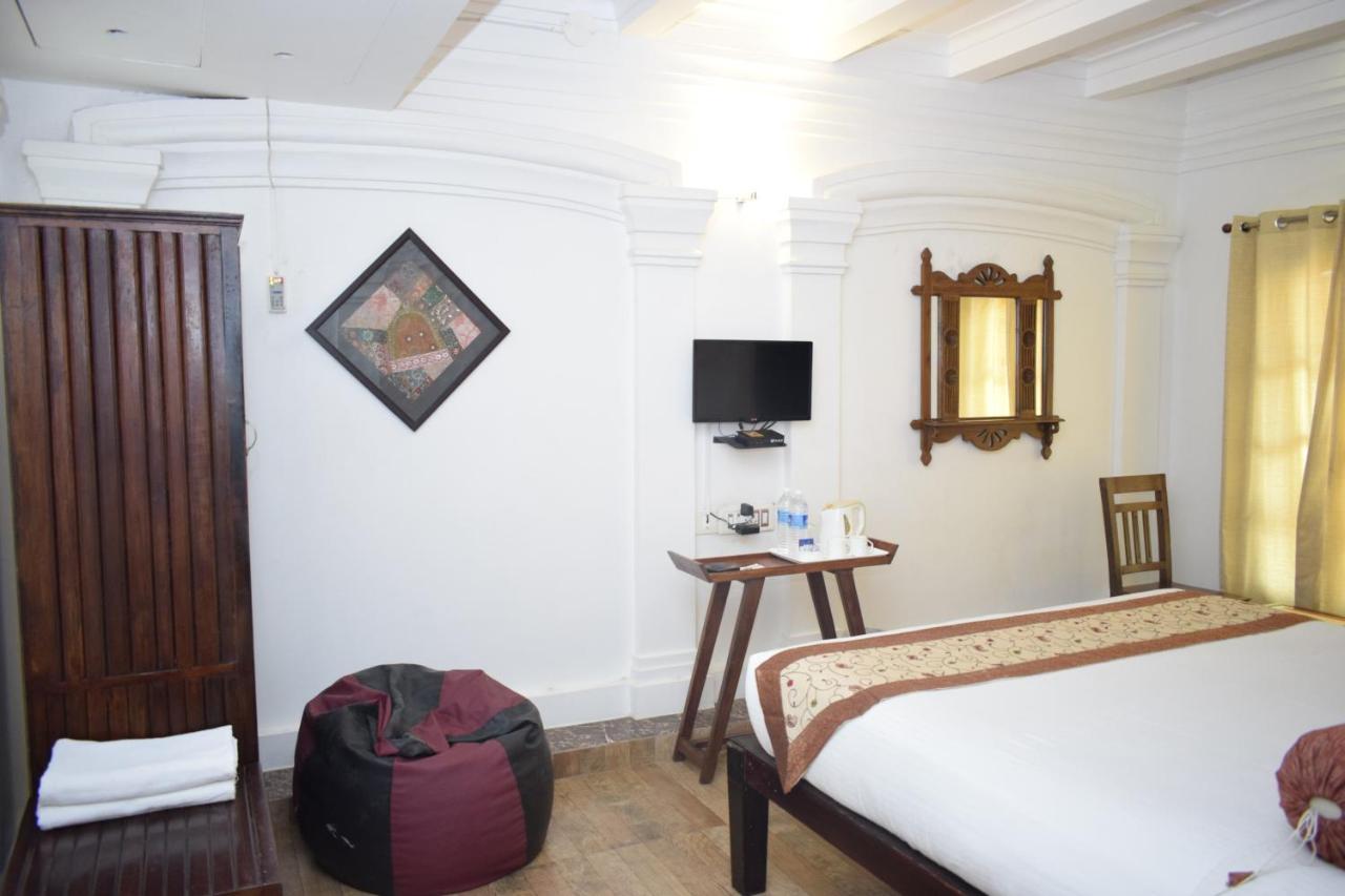 Le Chateau Pondicherry Exterior photo