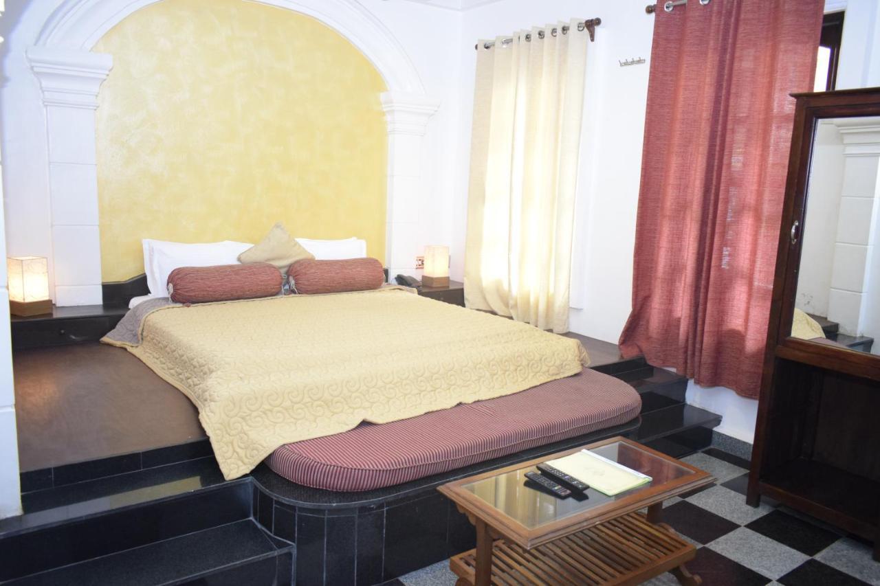 Le Chateau Pondicherry Exterior photo