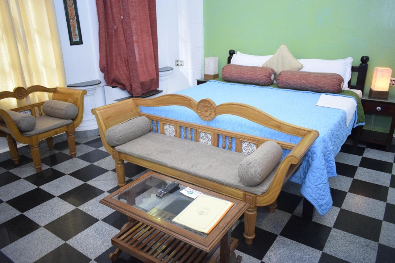 Le Chateau Pondicherry Exterior photo