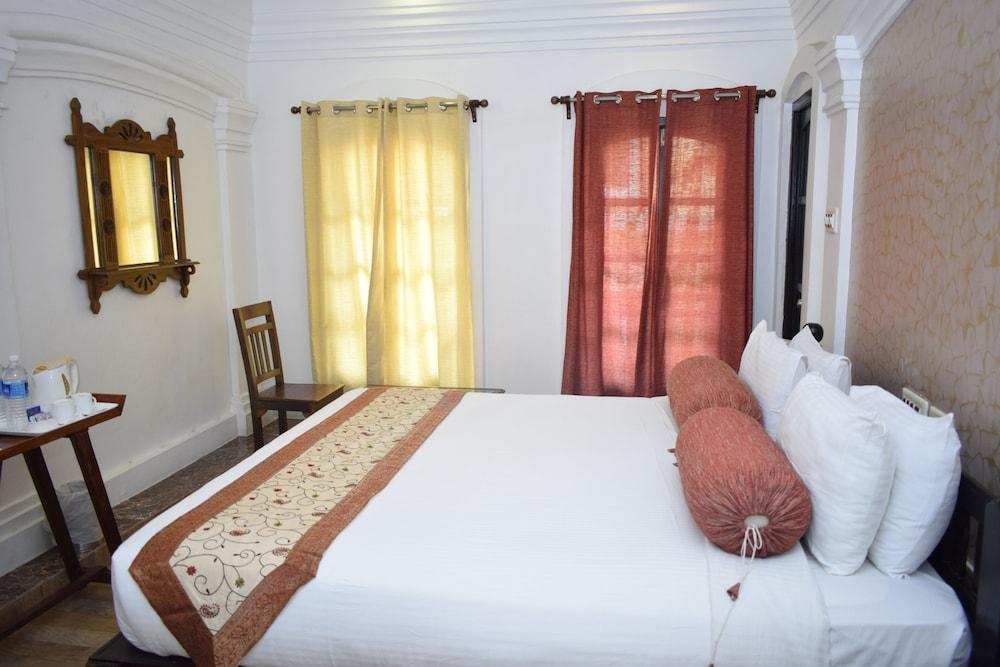 Le Chateau Pondicherry Exterior photo