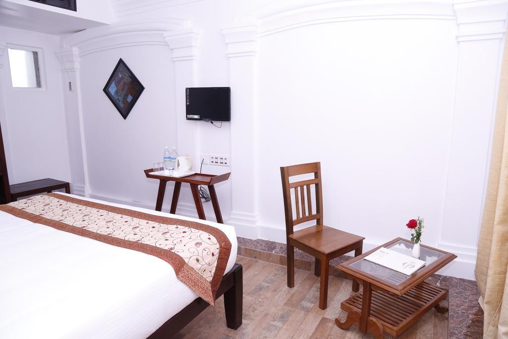 Le Chateau Pondicherry Exterior photo