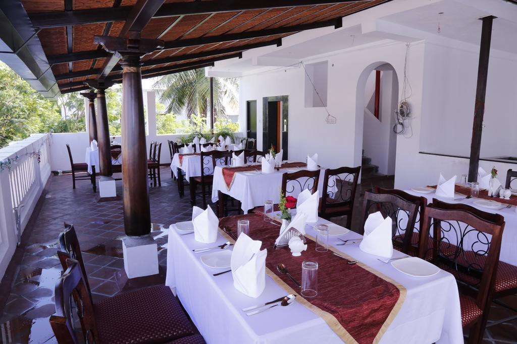 Le Chateau Pondicherry Exterior photo