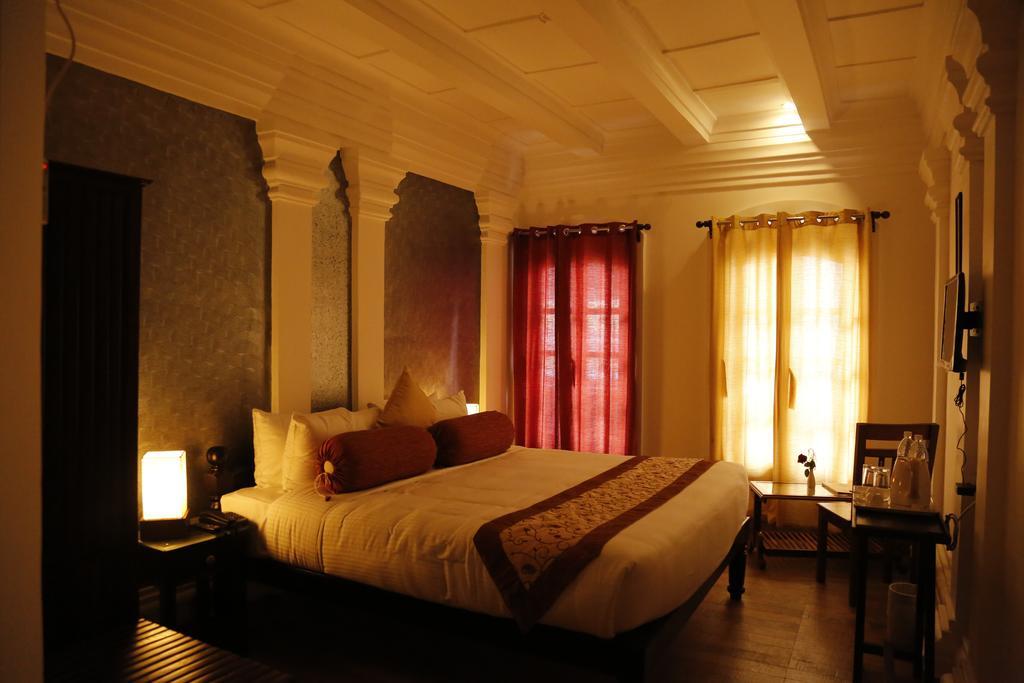 Le Chateau Pondicherry Room photo